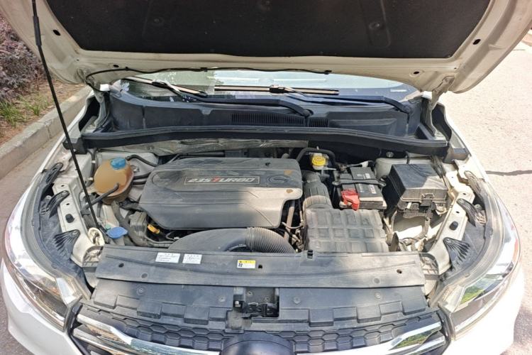 Used GAC Trumpchi GS4 2016 235T G-DCT Luxury Edition Engine Bay