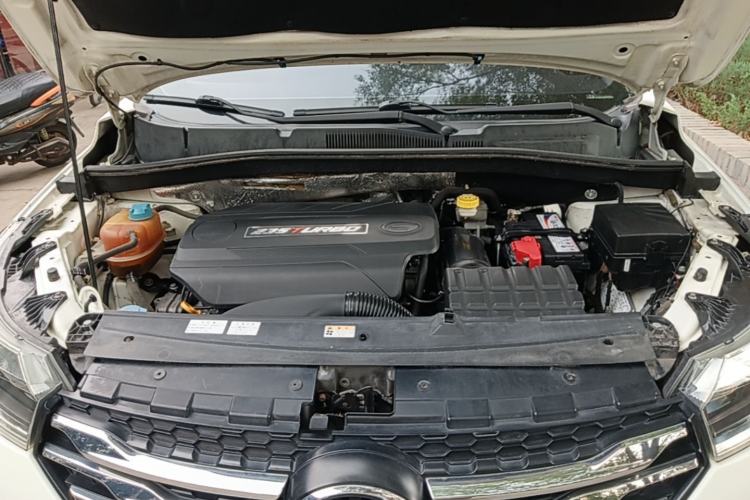 Used GAC Trumpchi GS4 2016 235T G-DCT Luxury Edition Engine Bay