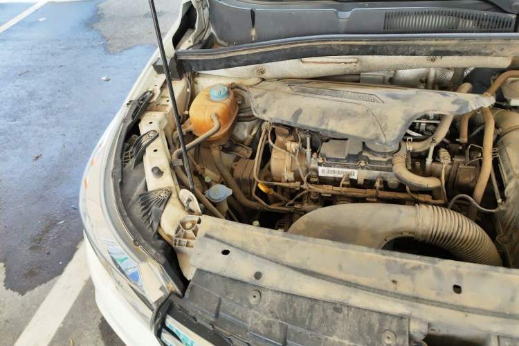 Used GAC Trumpchi GS4 2016 235T G-DCT Elite Edition Engine Bay Right