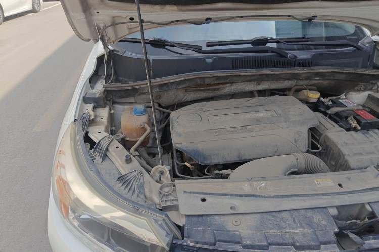 Used GAC Trumpchi GS4 2016 235T G-DCT Elite Edition Engine Bay Right