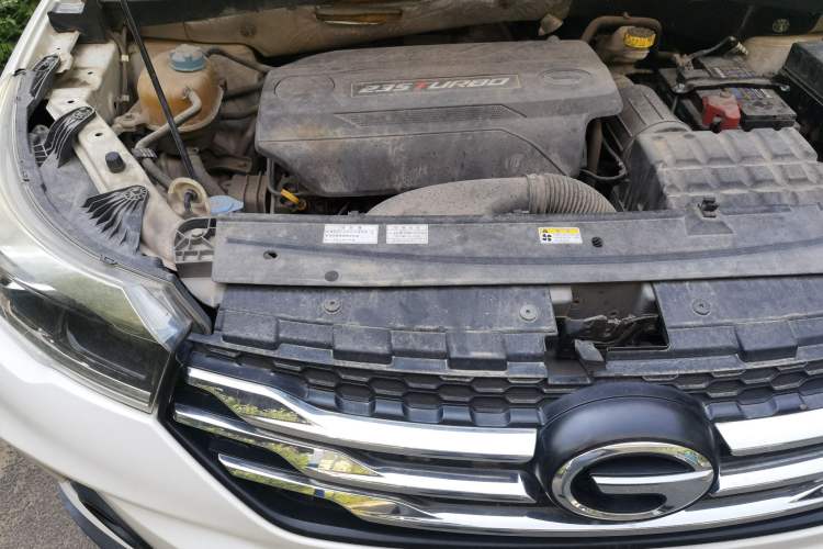 Used GAC Trumpchi GS4 2016 235T G-DCT Luxury Edition Engine Bay Right