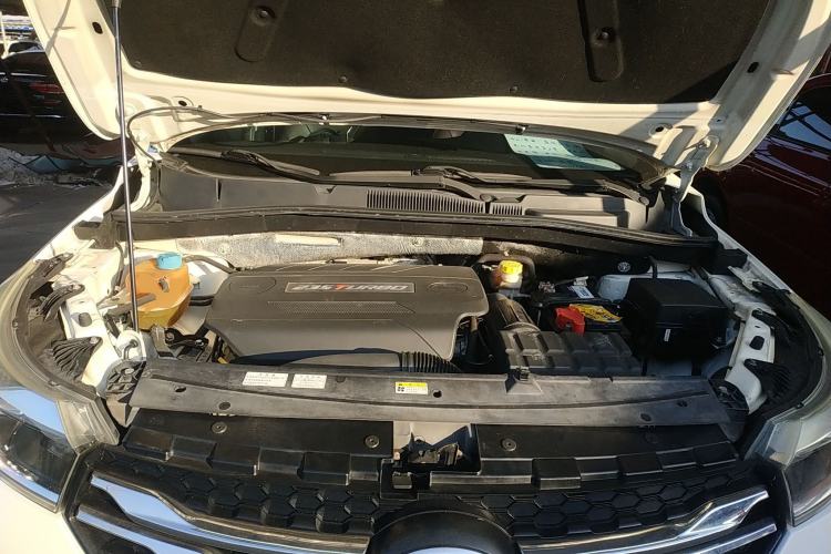 Used GAC Trumpchi GS4 2016 235T G-DCT Luxury Edition Engine Bay