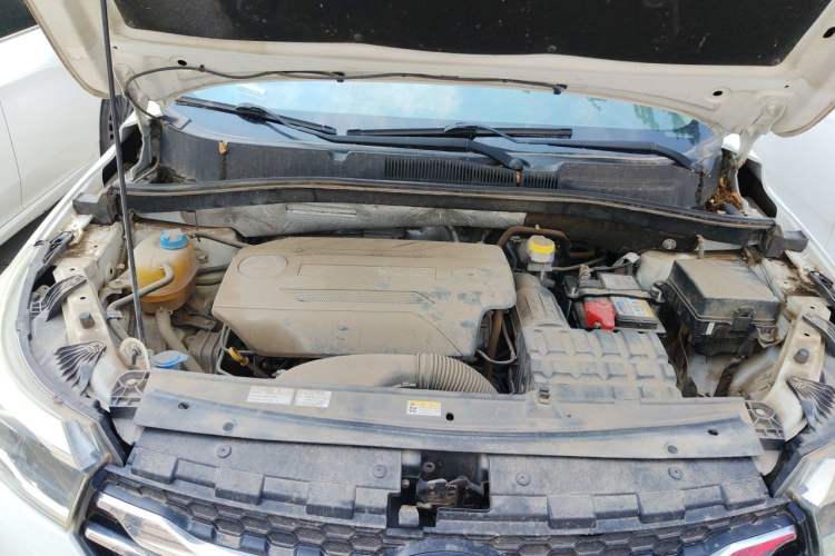 Used GAC Trumpchi GS4 2016 235T Manual Comfort Edition Engine Bay