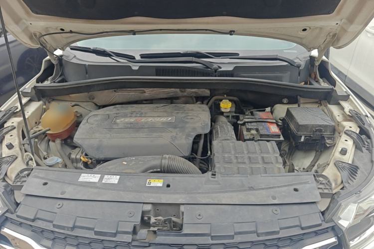 Used GAC Trumpchi GS4 2016 235T G-DCT Luxury Edition Engine Bay