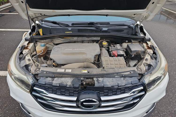 Used GAC Trumpchi GS4 2016 235T Manual Luxury Edition Engine Bay