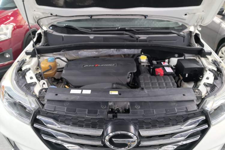 Used GAC Trumpchi GS4 2016 235T G-DCT Luxury Edition Engine Bay