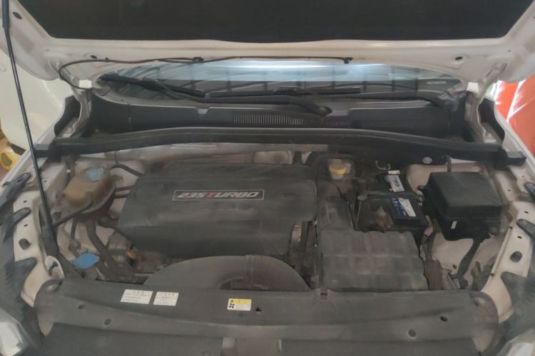 Used GAC Trumpchi GS4 2016 235T G-DCT Elite Edition Engine Bay