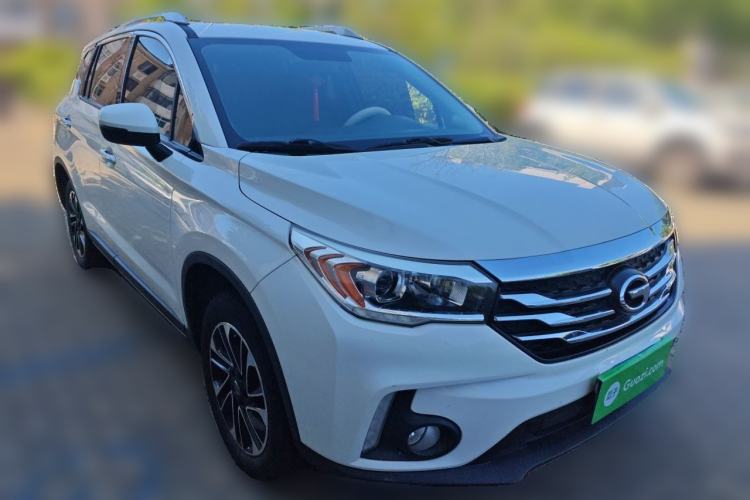 Used GAC Trumpchi GS4 2016 235T G-DCT Elite Edition Exterior 2