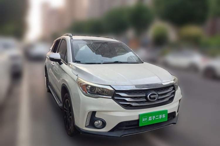 Used GAC Trumpchi GS4 2016 235T G-DCT Elite Edition Exterior 4