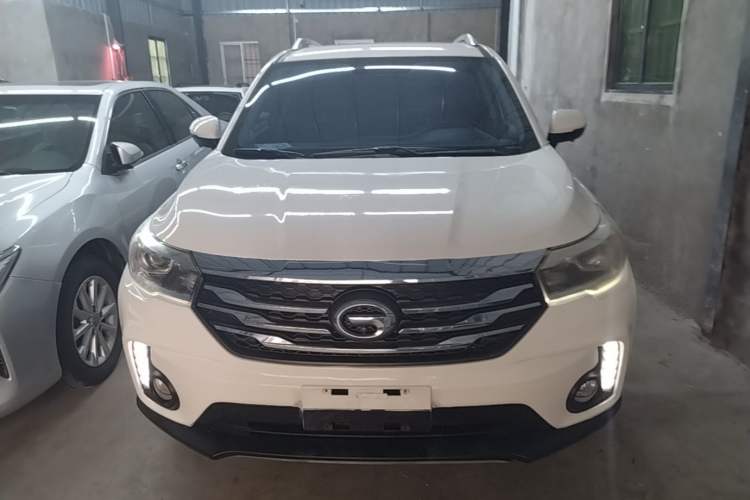Used GAC Trumpchi GS4 2016 235T G-DCT Elite Edition Front