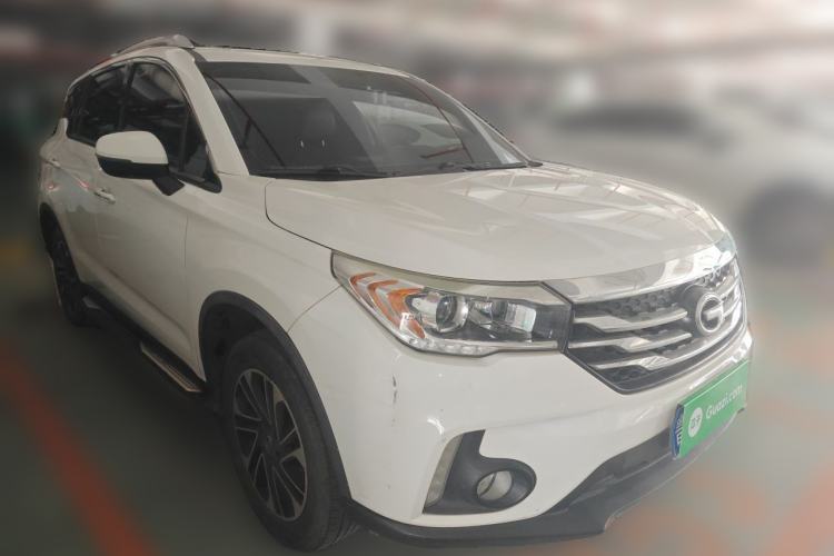 Used GAC Trumpchi GS4 2016 235T G-DCT Elite Edition Front Right 45 Deg