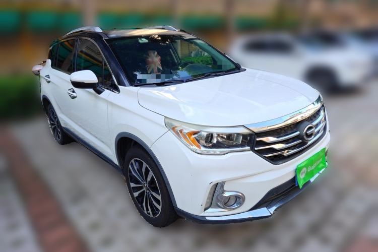 Used GAC Trumpchi GS4 2016 235T G-DCT Luxury Edition Front Right 45 Deg