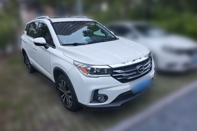 Used GAC Trumpchi GS4 2016 235T G-DCT Luxury Edition Front Right 45 Deg