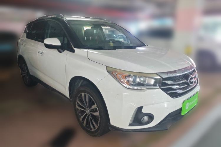 Used GAC Trumpchi GS4 2016 235T G-DCT Luxury Edition Front Right 45 Deg