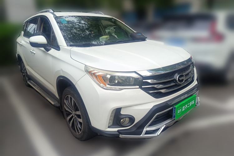 Used GAC Trumpchi GS4 2016 235T G-DCT Luxury Edition Front Right 45 Deg