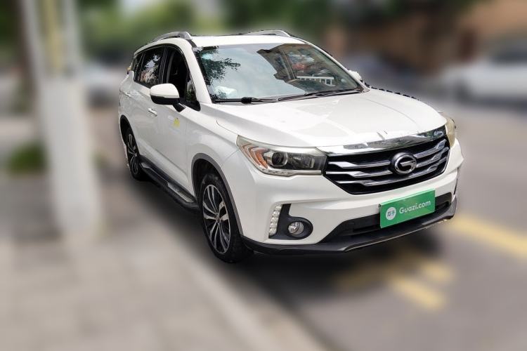 Used GAC Trumpchi GS4 2016 235T G-DCT Luxury Edition Front Right 45 Deg