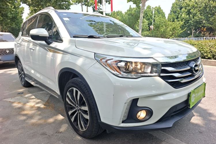 Used GAC Trumpchi GS4 2016 235T G-DCT Luxury Edition Front Right 45 Deg