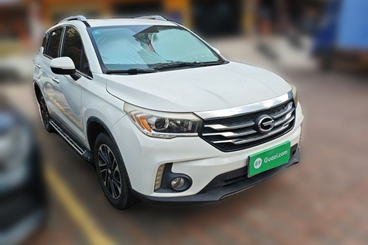 Used GAC Trumpchi GS4 2016 235T G-DCT Elite Edition Front Right 45 Deg