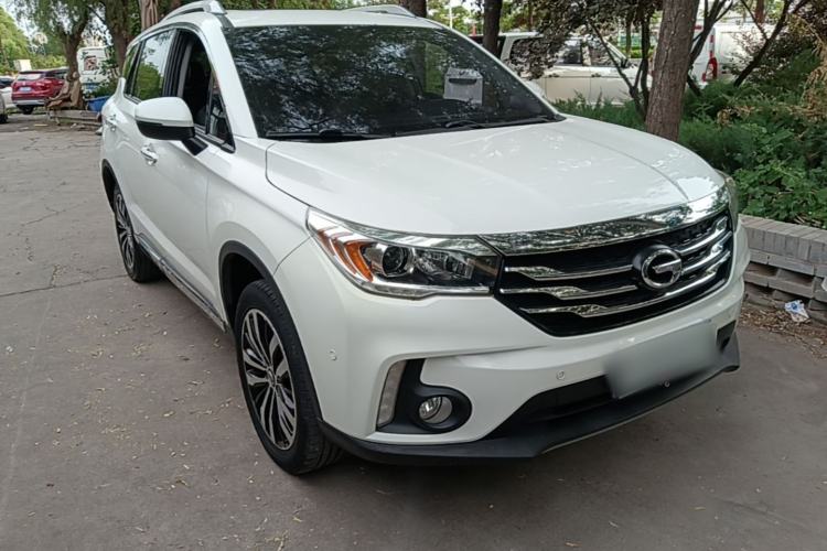 Used GAC Trumpchi GS4 2016 235T G-DCT Luxury Edition Front Right 45 Deg