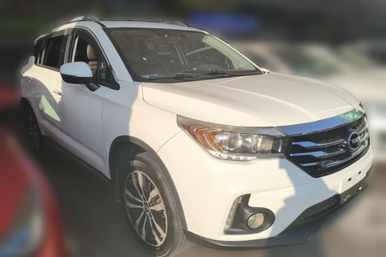 Used GAC Trumpchi GS4 2016 235T G-DCT Luxury Edition Front Right 45 Deg
