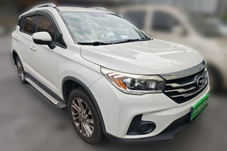 Used GAC Trumpchi GS4 2016 235T Manual Comfort Edition Front Right 45 Deg