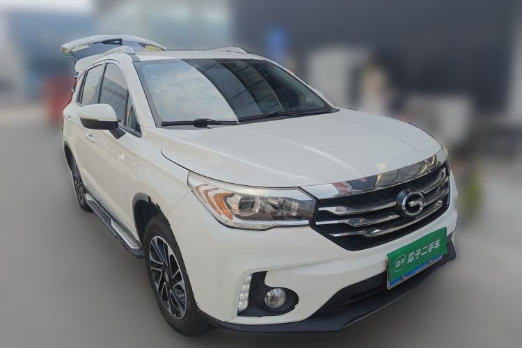 Used GAC Trumpchi GS4 2016 235T G-DCT Elite Edition Front Right 45 Deg