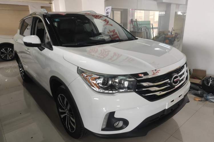 Used GAC Trumpchi GS4 2016 235T G-DCT Luxury Edition Front Right 45 Deg