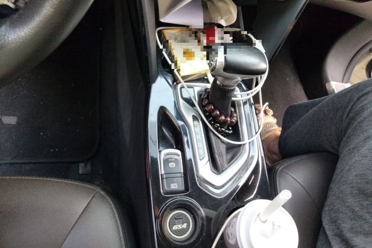 Used GAC Trumpchi GS4 2016 235T G-DCT Luxury Edition Gear Lever