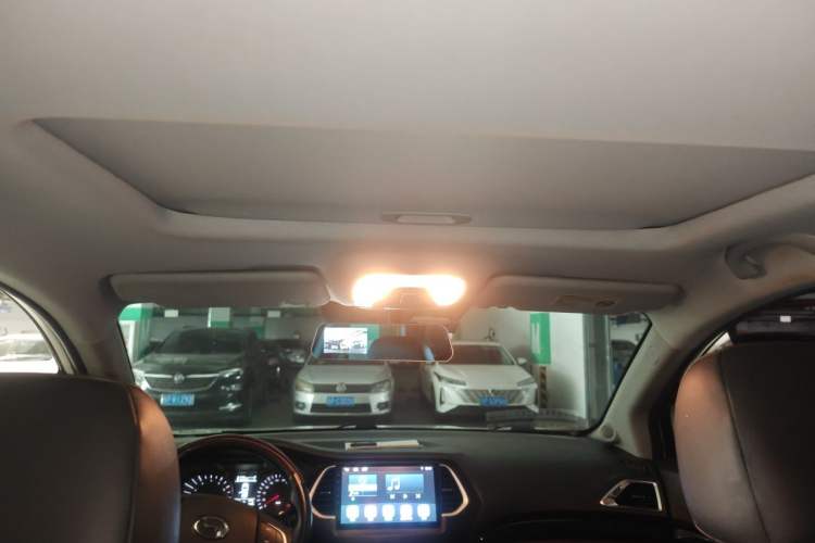 Used GAC Trumpchi GS4 2016 235T G-DCT Elite Edition Headliner