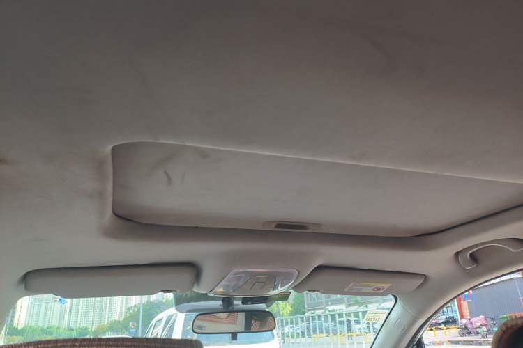 Used GAC Trumpchi GS4 2016 235T Manual Luxury Edition Headliner