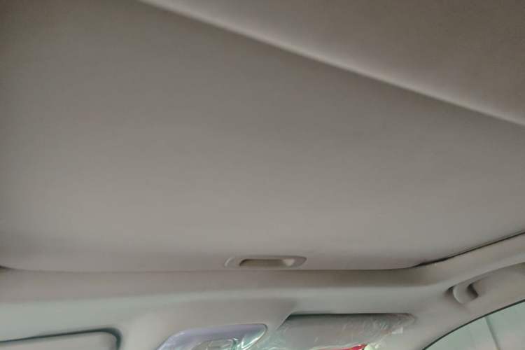 Used GAC Trumpchi GS4 2016 235T Manual Luxury Edition Headliner