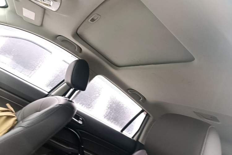 Used GAC Trumpchi GS4 2016 235T G-DCT Elite Edition Headliner