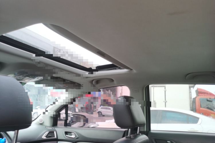 Used GAC Trumpchi GS4 2016 235T G-DCT Luxury Edition Headliner
