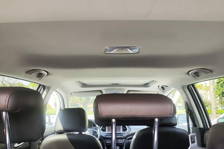 Used GAC Trumpchi GS4 2016 235T G-DCT Luxury Edition Headliner