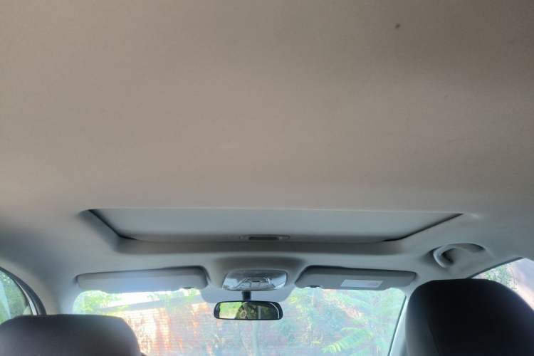 Used GAC Trumpchi GS4 2016 235T Manual Luxury Edition Headliner