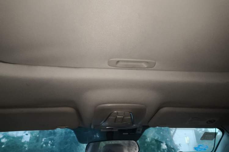 Used GAC Trumpchi GS4 2016 235T Manual Luxury Edition Headliner