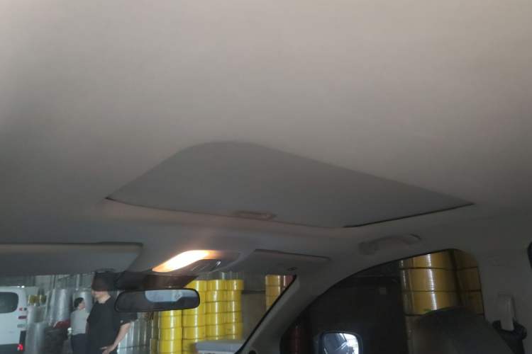 Used GAC Trumpchi GS4 2016 235T G-DCT Elite Edition Headliner