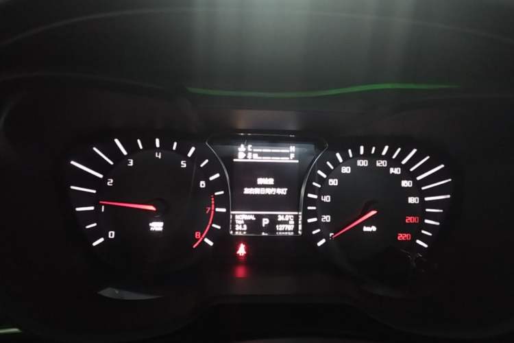 Used GAC Trumpchi GS4 2016 235T G-DCT Elite Edition Instrument Cluster