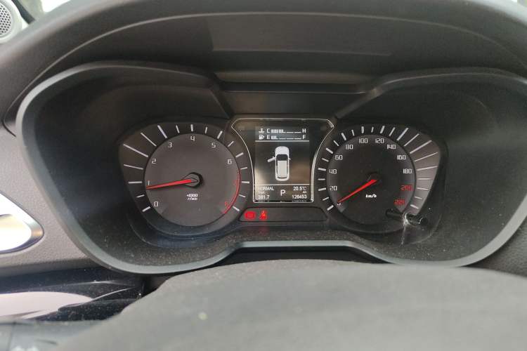 Used GAC Trumpchi GS4 2016 235T G-DCT Luxury Edition Instrument Cluster