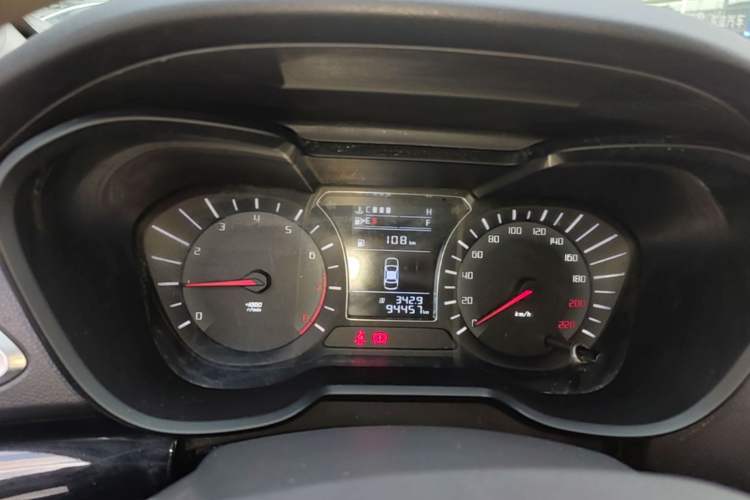 Used GAC Trumpchi GS4 2016 235T Manual Comfort Edition Instrument Cluster