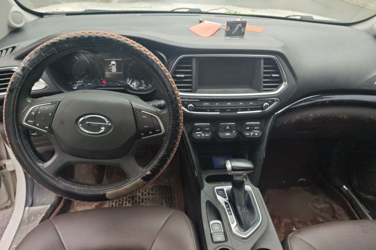 Used GAC Trumpchi GS4 2016 235T G-DCT Luxury Edition Interior 2