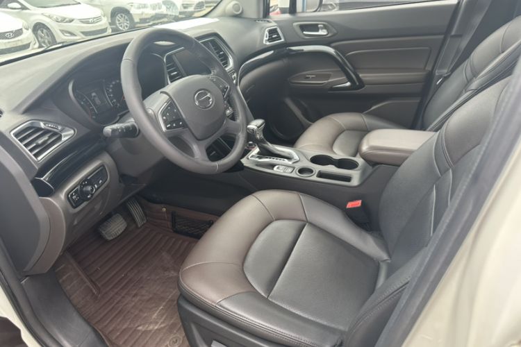 Used GAC Trumpchi GS4 2016 235T G-DCT Luxury Edition Interior 3