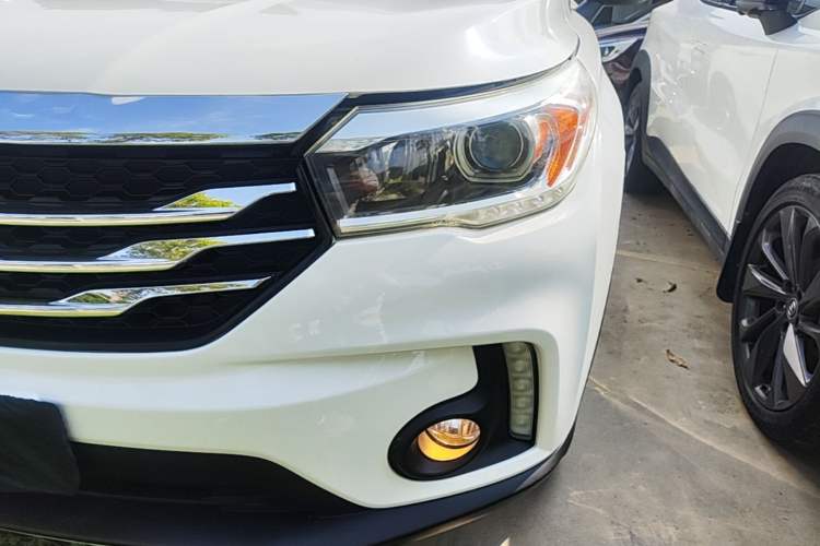 Used GAC Trumpchi GS4 2016 235T G-DCT Luxury Edition Left Front Headlight