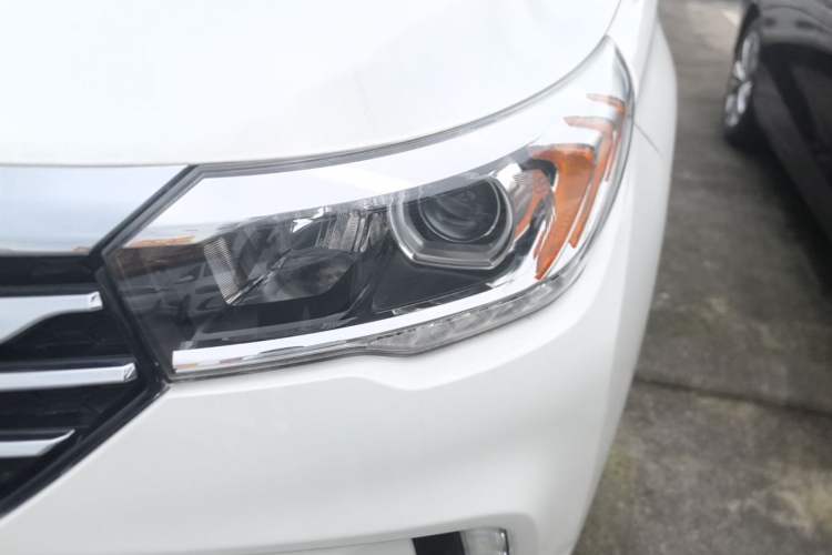 Used GAC Trumpchi GS4 2016 235T G-DCT Luxury Edition Left Front Headlight