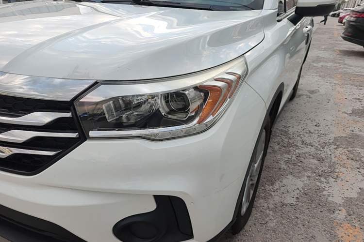 Used GAC Trumpchi GS4 2016 235T Manual Comfort Edition Left Front Headlight
