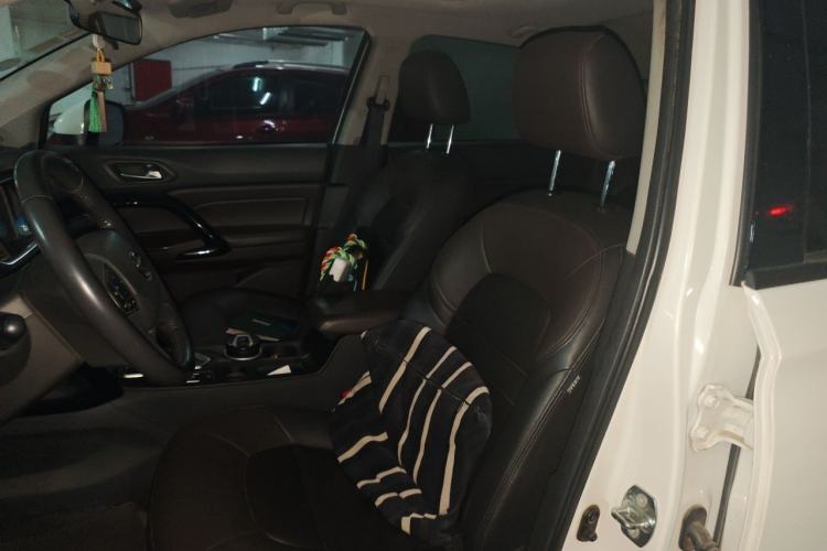 Used GAC Trumpchi GS4 2016 235T G-DCT Luxury Edition Left Front Seat