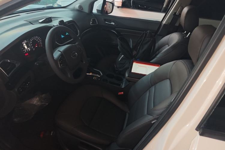 Used GAC Trumpchi GS4 2016 235T G-DCT Elite Edition Left Front Seat