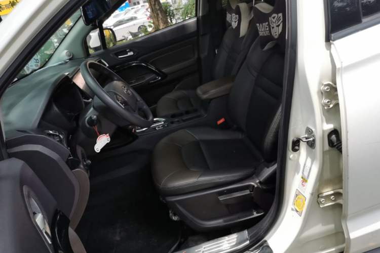 Used GAC Trumpchi GS4 2016 235T G-DCT Elite Edition Left Front Seat