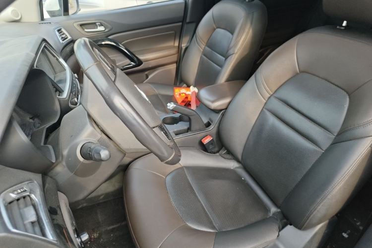 Used GAC Trumpchi GS4 2016 235T Manual Luxury Edition Left Front Seat