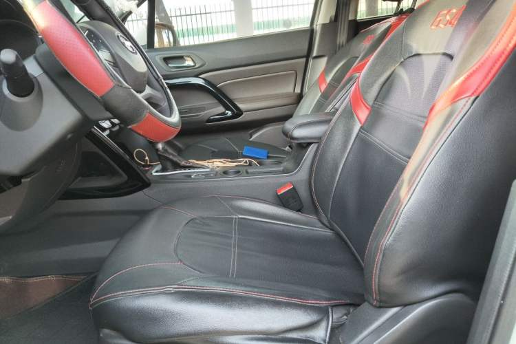 Used GAC Trumpchi GS4 2016 235T G-DCT Elite Edition Left Front Seat